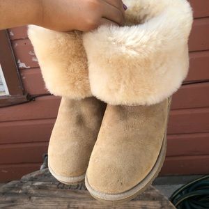 UGGS booties Girls sz 5